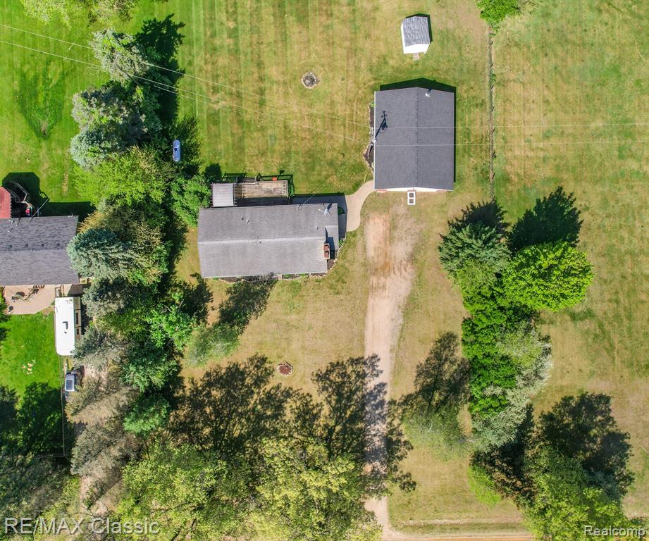 11589 OWOSSO Road, Fowlerville, MI 48836 — Photo 4