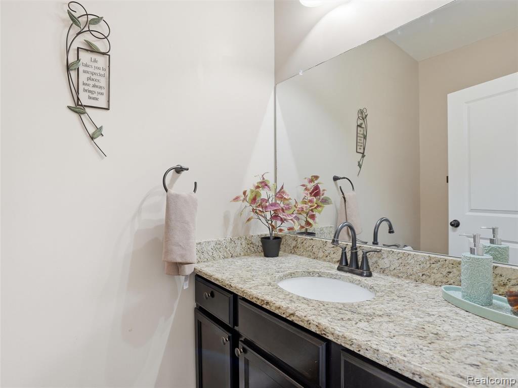 47527 Ellery Lane, Canton, MI 48187 — Photo 23
