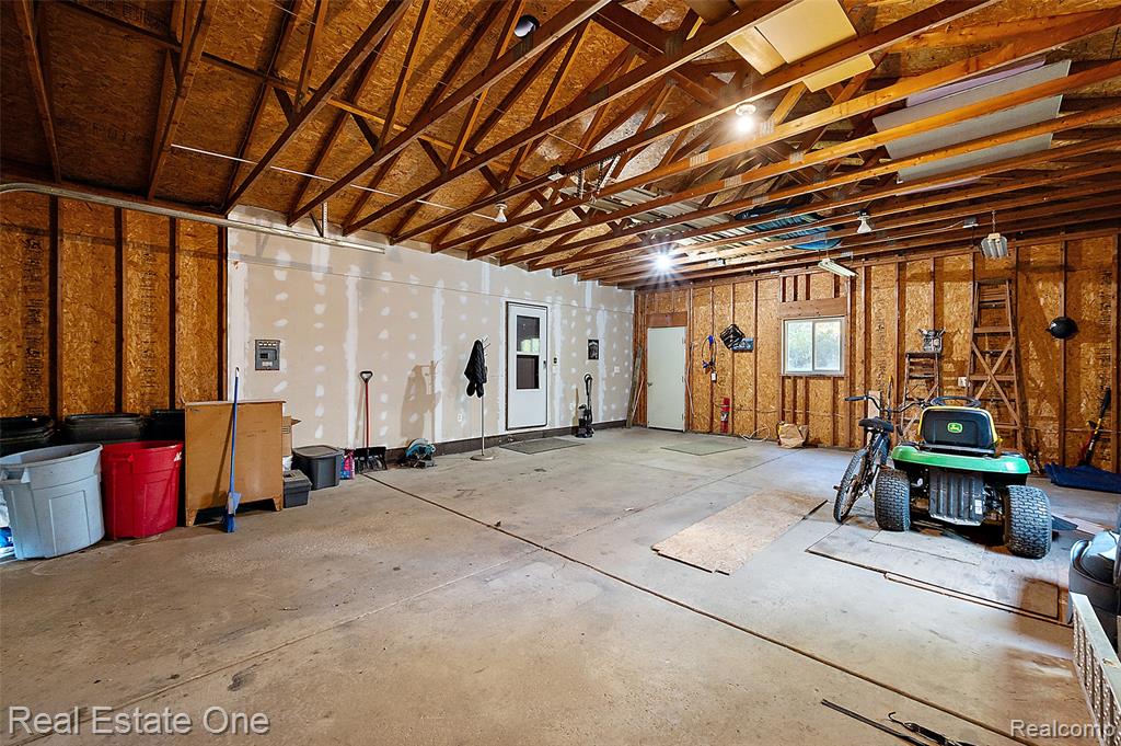 9600 Yale Avenue, Clarkston, MI 48348 — Photo 49