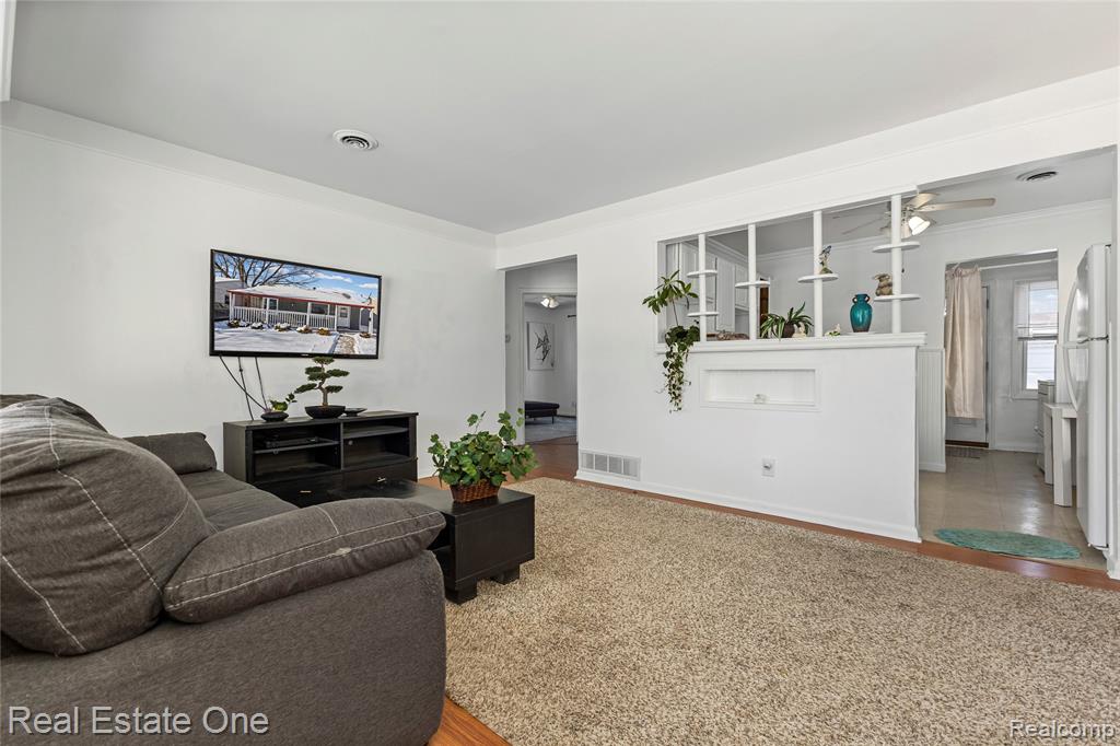 6141 Harrison Street, Garden City, MI — Photo 2