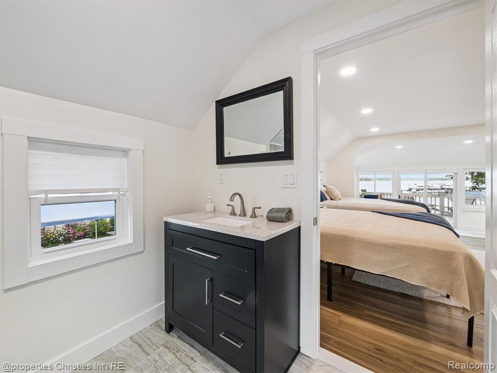 8980 Dexter Pinckney Road, Pinckney, MI 48169 — Photo 25