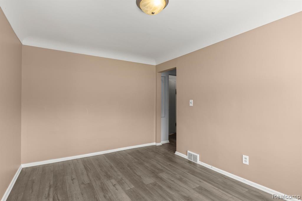 4033 AGNES Avenue, Lincoln Park, MI 48146 — Photo 13