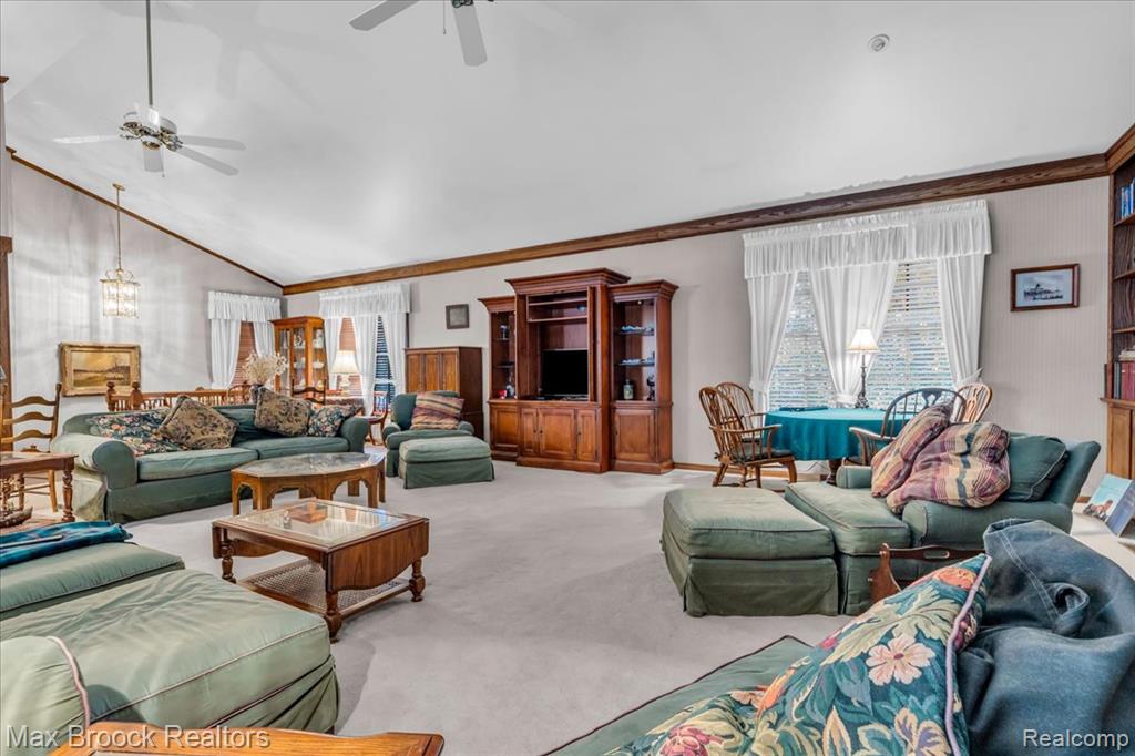 11 Poplar Park Boulevard, Pleasant Ridge, MI — Photo 12