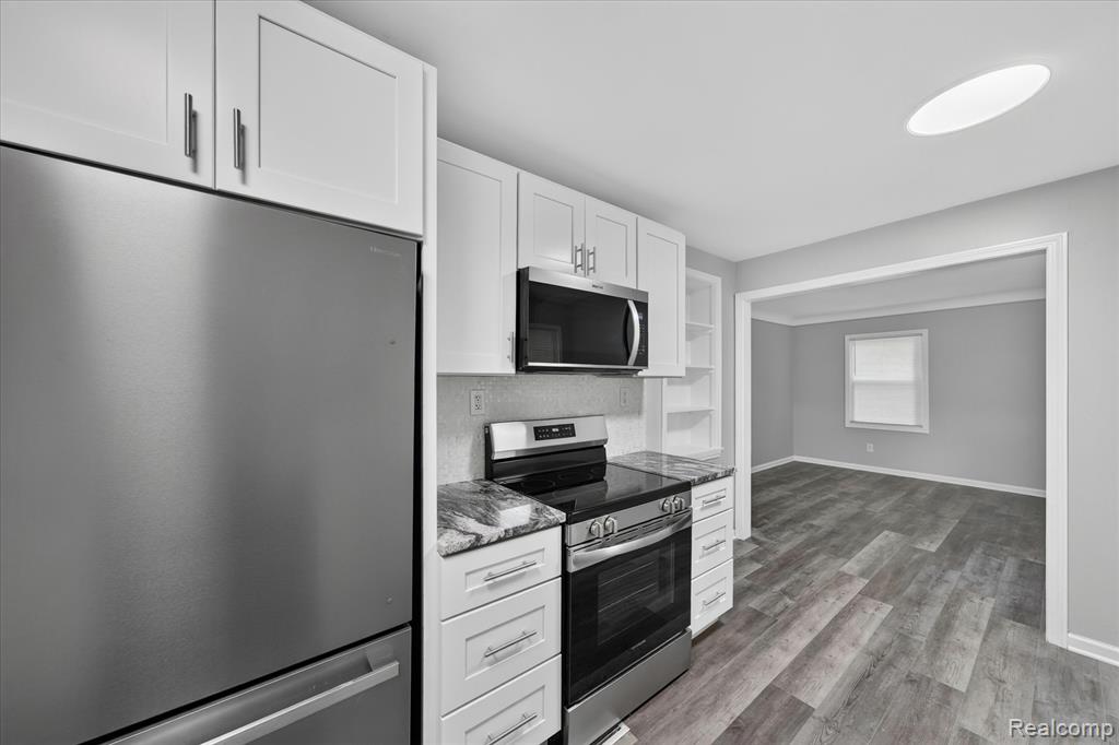 11548 Cardwell Street, Livonia, MI 48150 — Photo 11