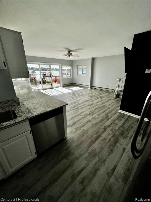 4997 Grand Court, West Bloomfield, MI 48324 — Photo 16
