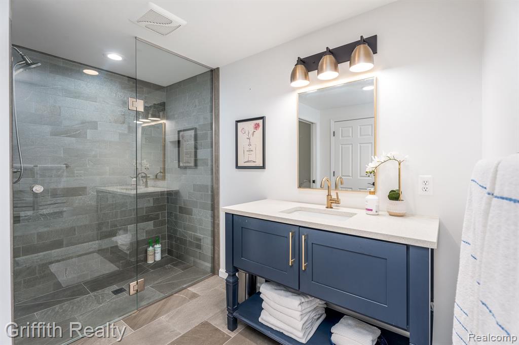 4593 VILLA FRANCE Drive, Brighton, MI 48116 — Photo 64