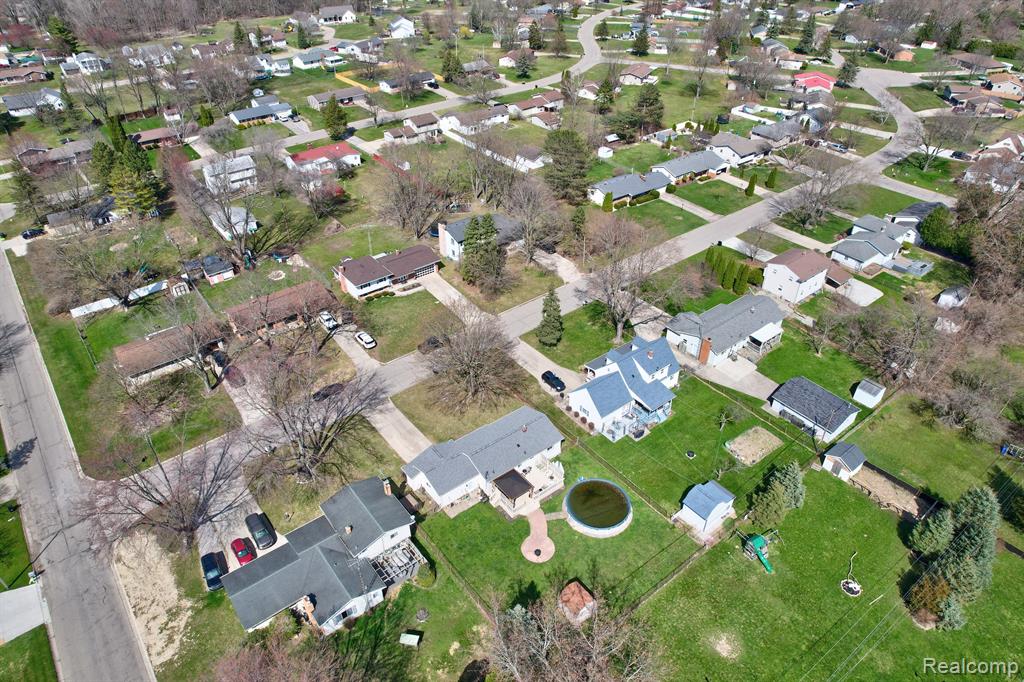 4342 SUNNYMEAD Avenue, Burton, MI 48519 — Photo 10