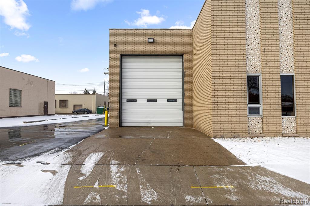 23201 Roseberry Avenue, Warren, MI 48089 — Photo 5