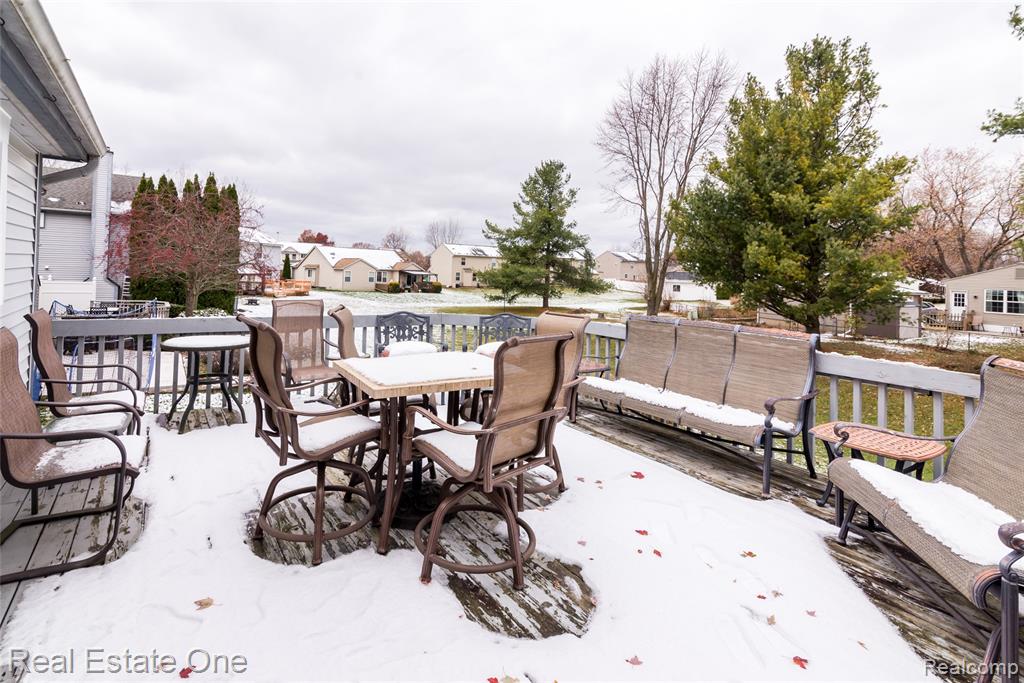 396 Princeton Drive, South Lyon, MI 48178 — Photo 27