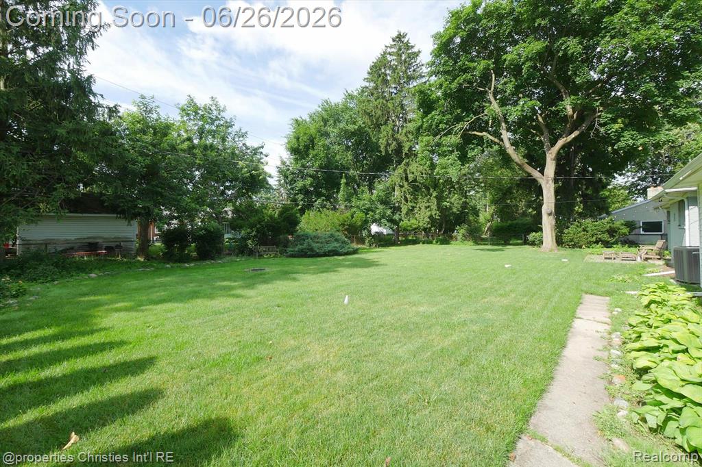 17451 Birwood Avenue, Beverly Hills, MI 48025 — Photo 42
