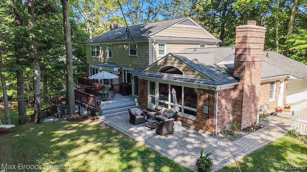 32533 Robinhood Drive, Beverly Hills, MI 48025 — Photo 6