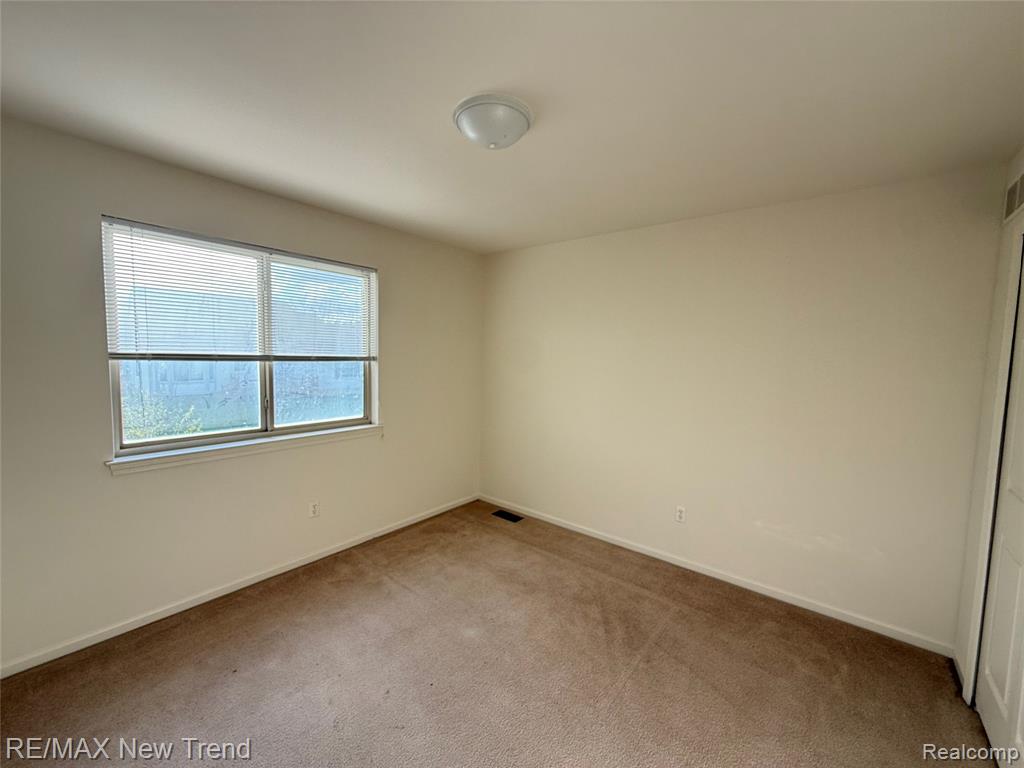2399 MARQUIS Court, Ann Arbor, MI 48103 — Photo 24