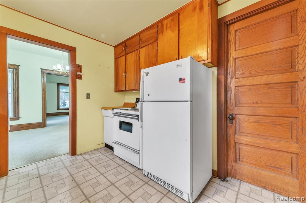 310 WOOD Street, Stockbridge, MI 49285 — Photo 40