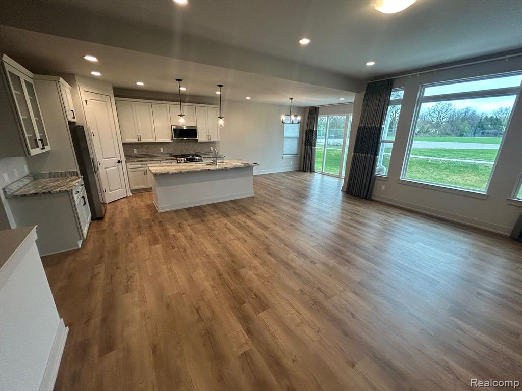 9229 TULIP, Plymouth, MI 48170 — Photo 14