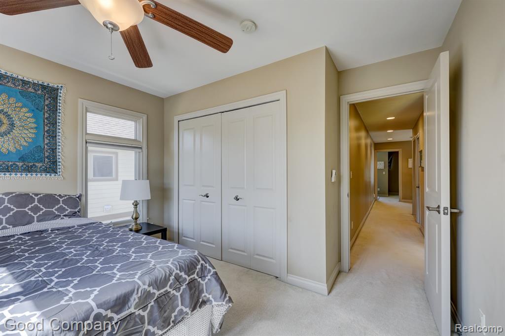 721 S Kenwood Avenue, Royal Oak, MI 48067 — Photo 36