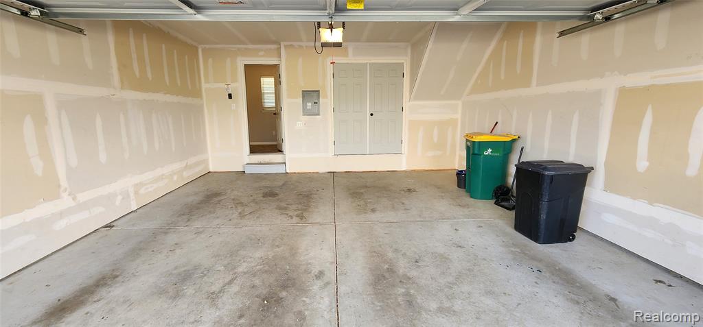 3247 Chambers W, Wixom, MI 48393 — Photo 26