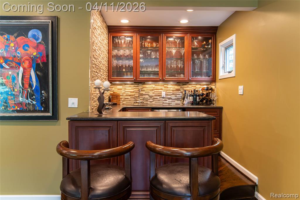 4683 Maura Lane, West Bloomfield, MI 48323 — Photo 21