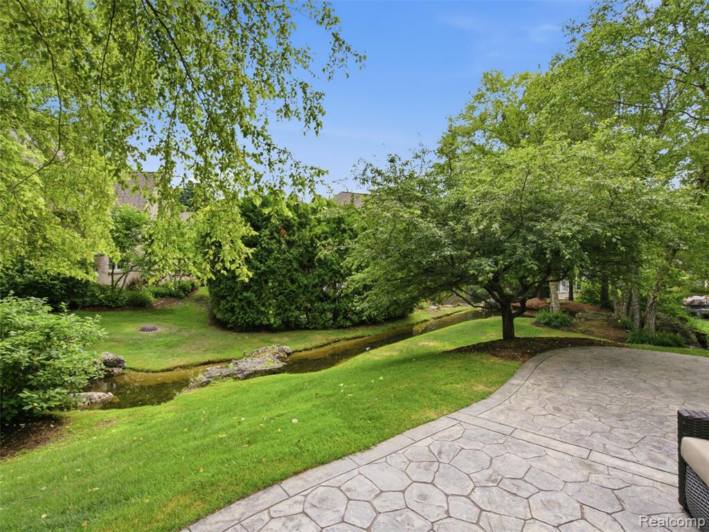 6728 Cascade Court, Clarkston, MI 48348 — Photo 57