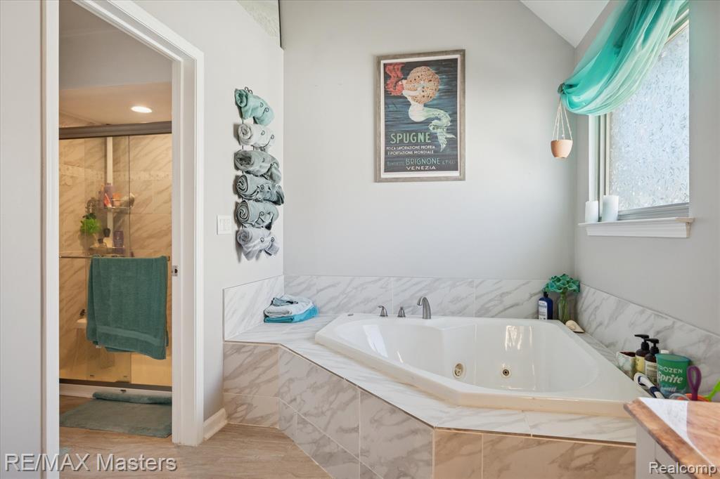 23121 Leighwood Drive, Woodhaven, MI 48183 — Photo 18