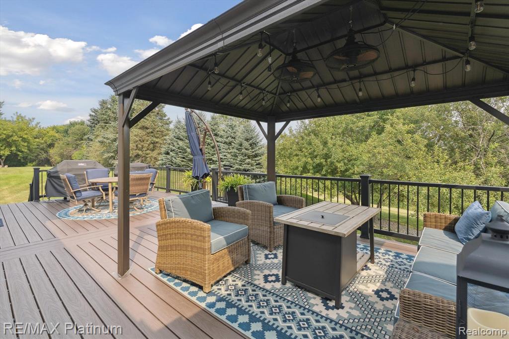 7623 Tipperary Trail, Fenton, MI 48430 — Photo 52