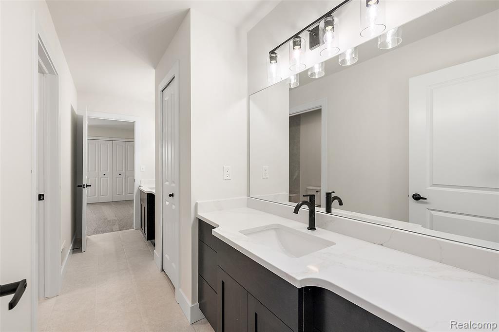 17824 Biscayne Drive, Macomb, MI 48042 — Photo 47