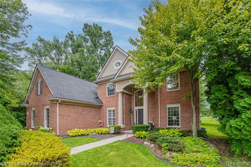 47320 Autumn Park Court, Novi, MI — Photo 3