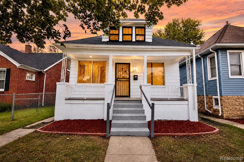 17833 Binder Street, Hamtramck, MI 48212