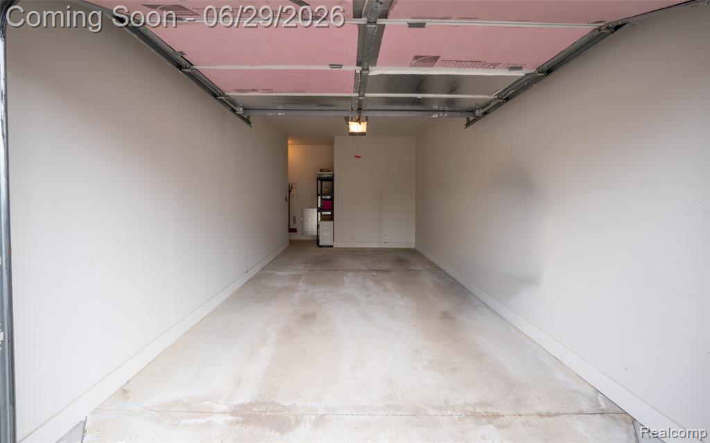 54726 Monarch Drive, Utica, MI 48316 — Photo 7