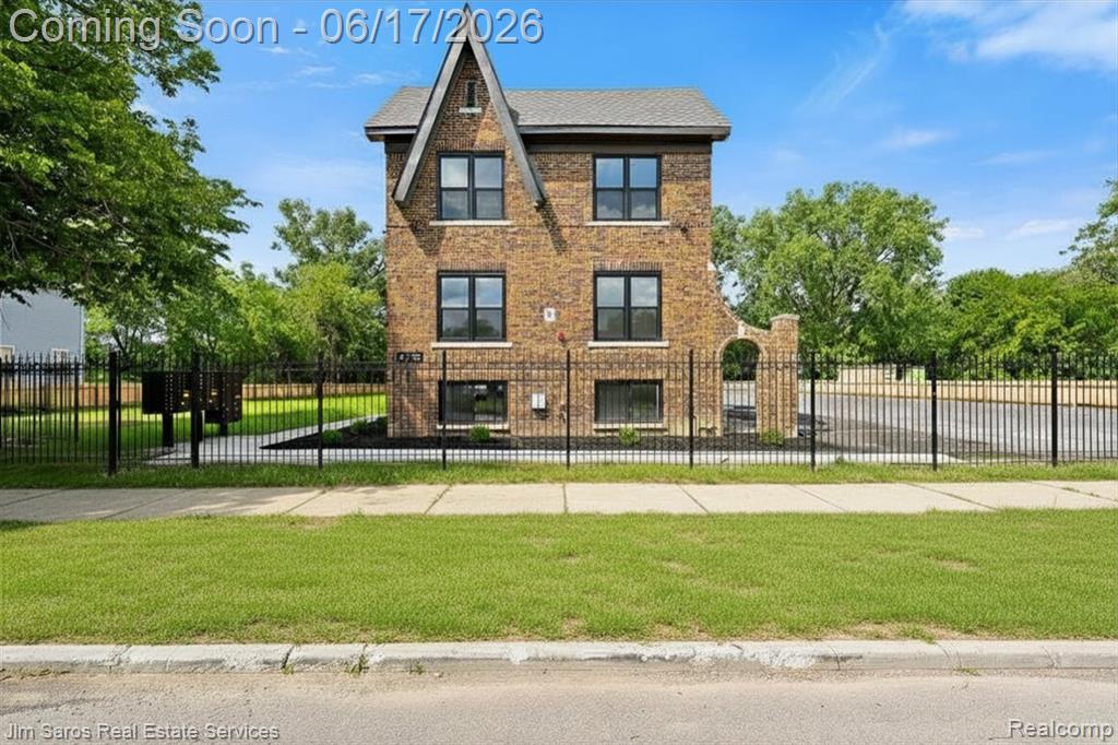 4735 Rohns #2A Street, Detroit, MI 48214 — front exterior