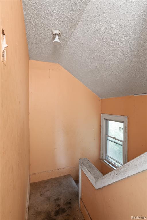 195 W Greendale, Highland Park, MI 48203 — Photo 12