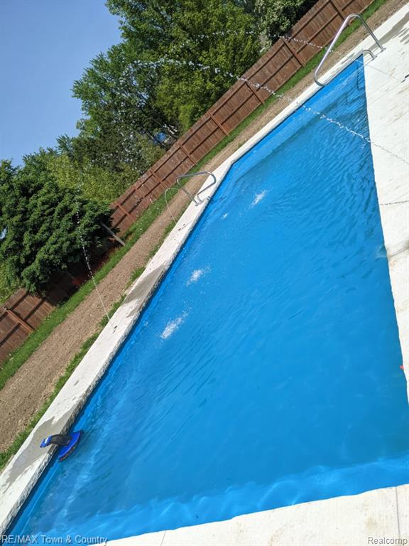6479 E PIERSON Road, Flint, MI 48506 — Photo 25