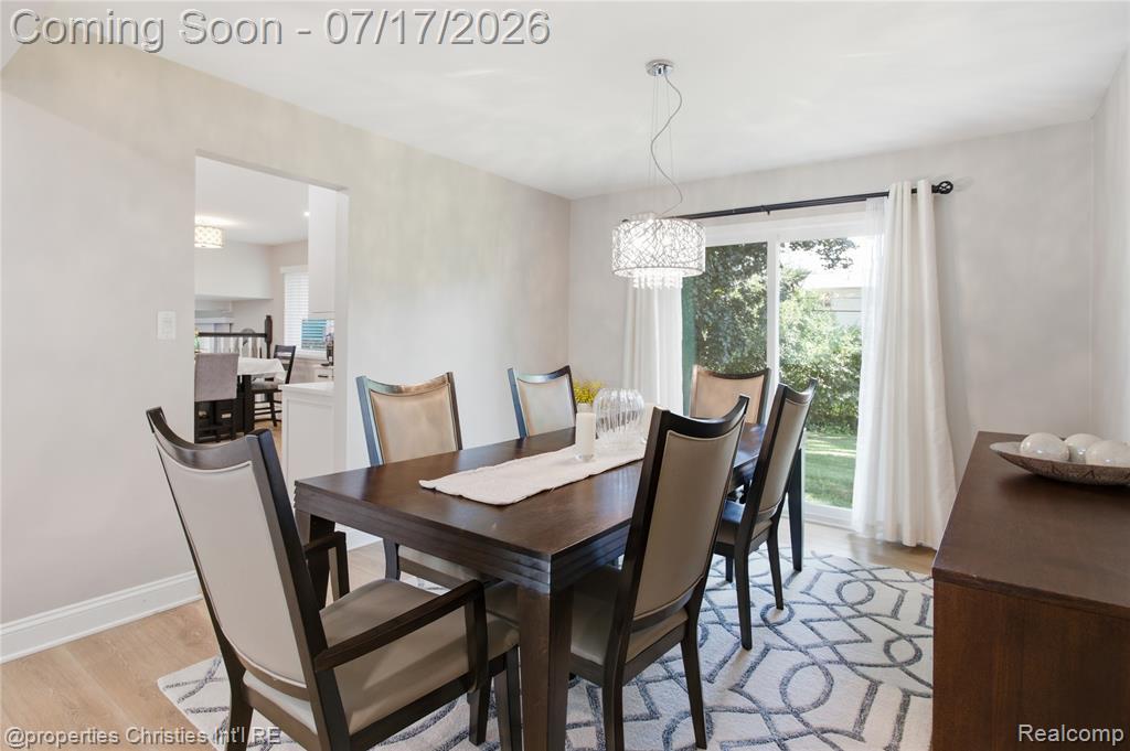 5569 Tadworth Place, West Bloomfield, MI — Photo 11