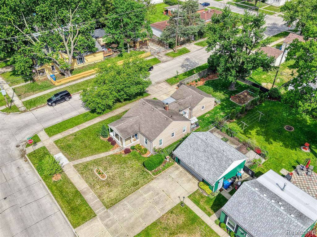 25550 Pennie Street, Dearborn Heights, MI 48125 — Photo 3