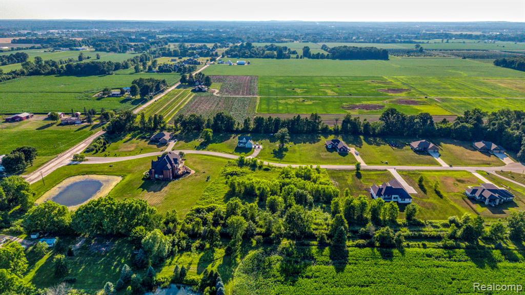 73160 Castle Court, Armada, MI — Photo 7
