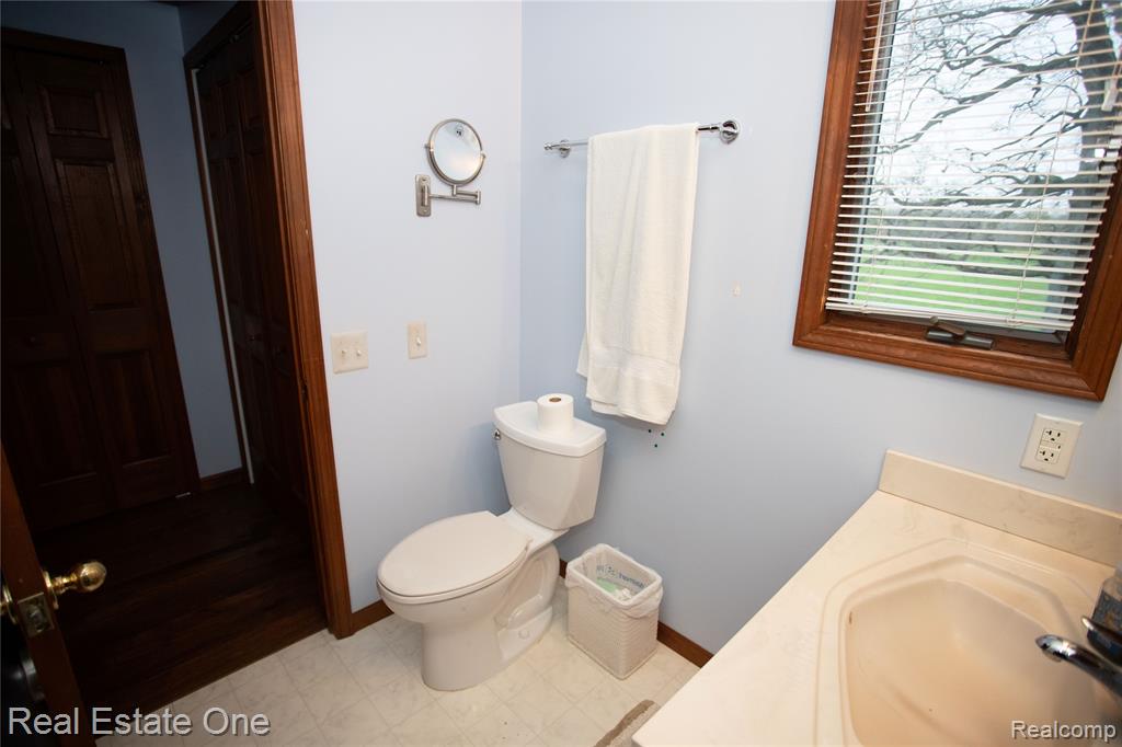 246 Nicklas Court, Oxford, MI 48371 — Photo 50
