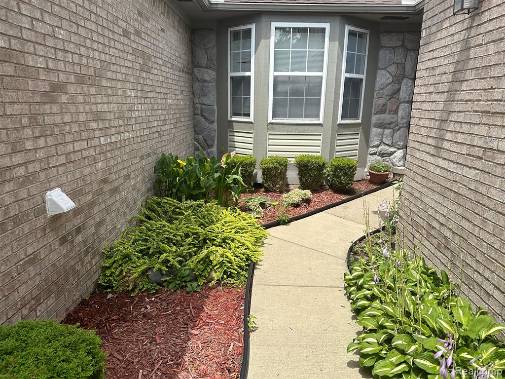 22780 REDWOOD Lane, Taylor, MI 48180 — Photo 2