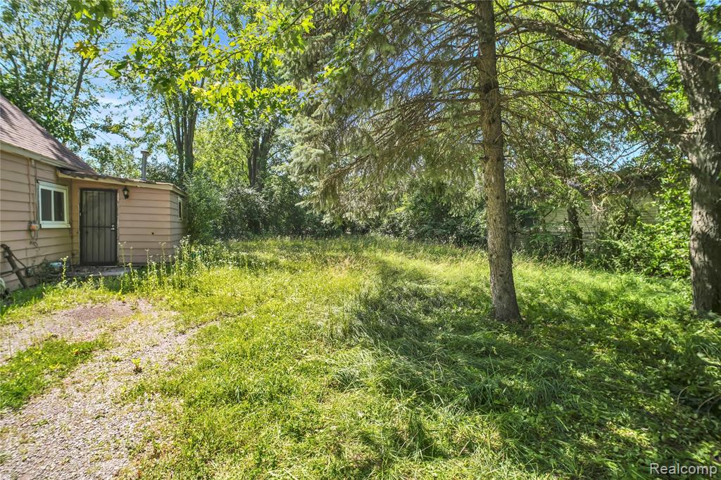 427 S 19th Street, Saginaw, MI 48601 — Photo 16