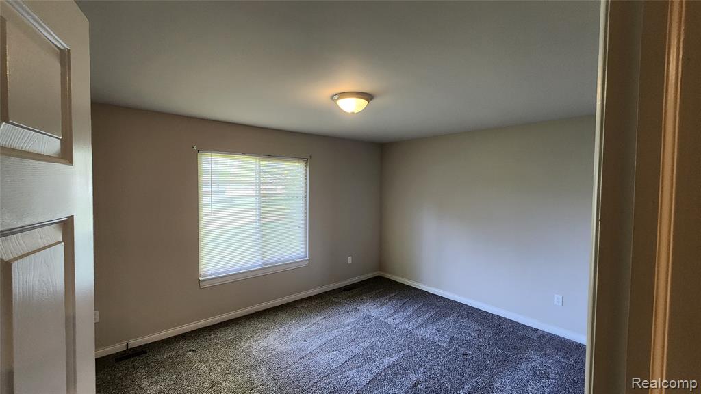51737 SASS Road, Chesterfield, MI 48047 — Photo 6