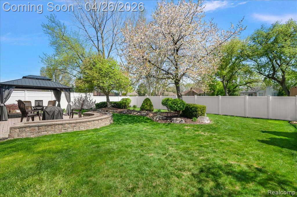 32080 Sherwood, Fraser, MI 48026 — Photo 37