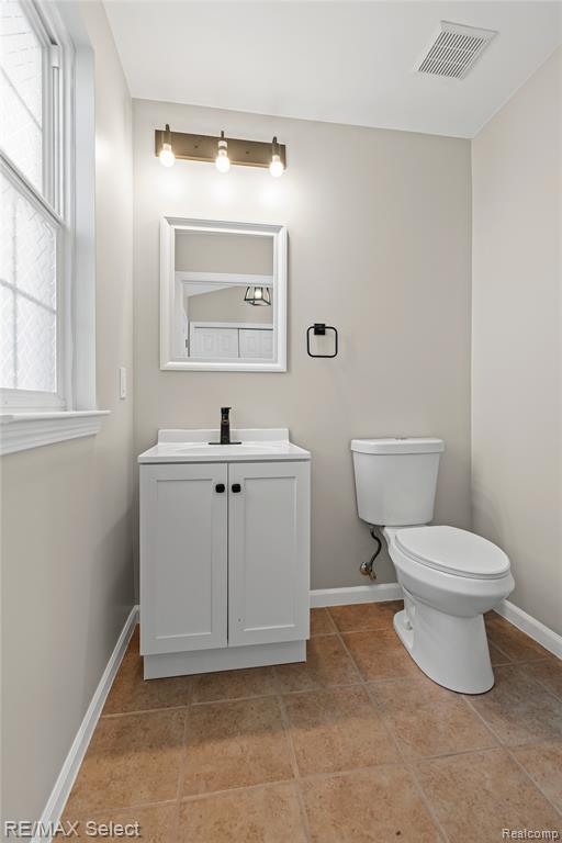 5199 Meadow Crest Circle, Holly, MI 48442 — Photo 17