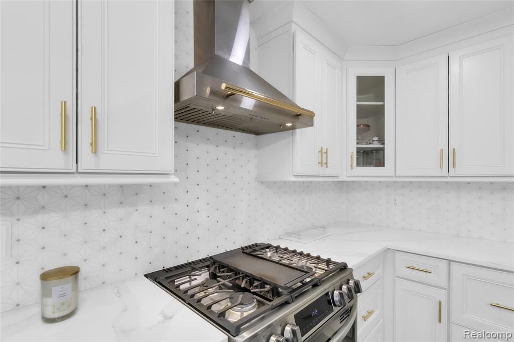 6880 Brookshire Drive, Canton, MI 48187 — Photo 14