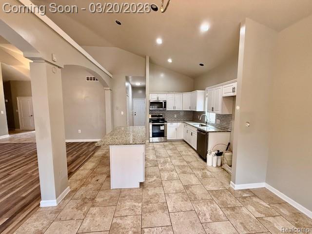 10452 E Maple Avenue, Davison, MI 48423 — Photo 6