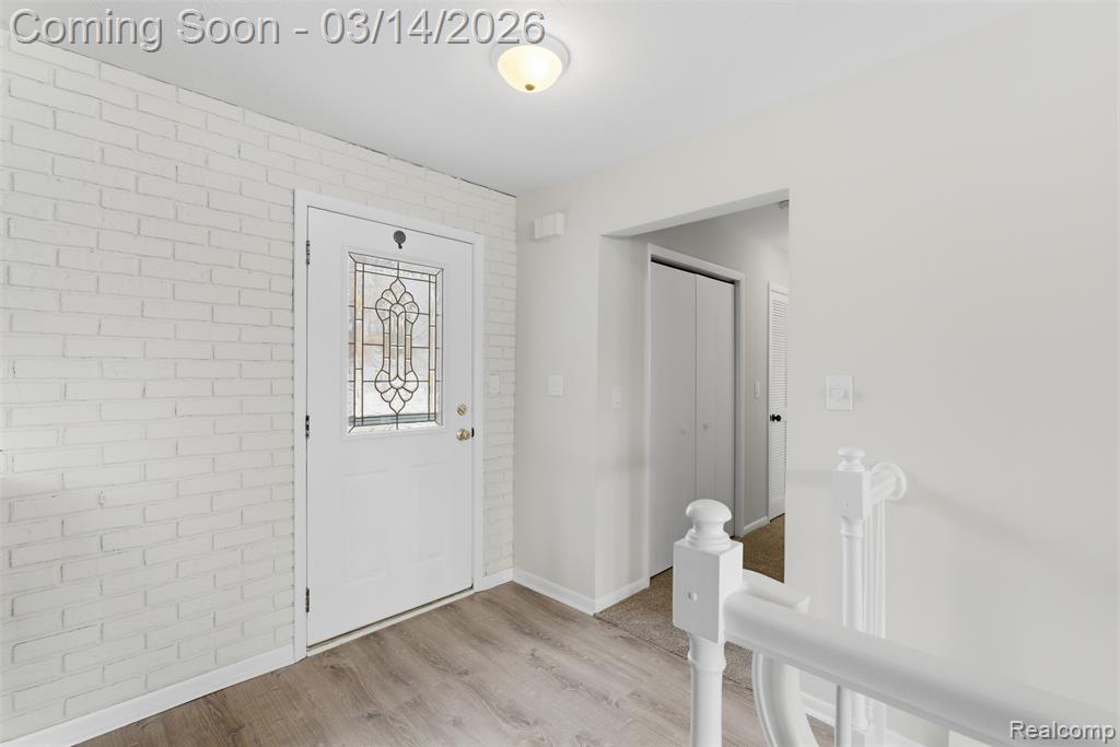 978 Ridge Court, Chelsea, MI 48118 — Photo 5