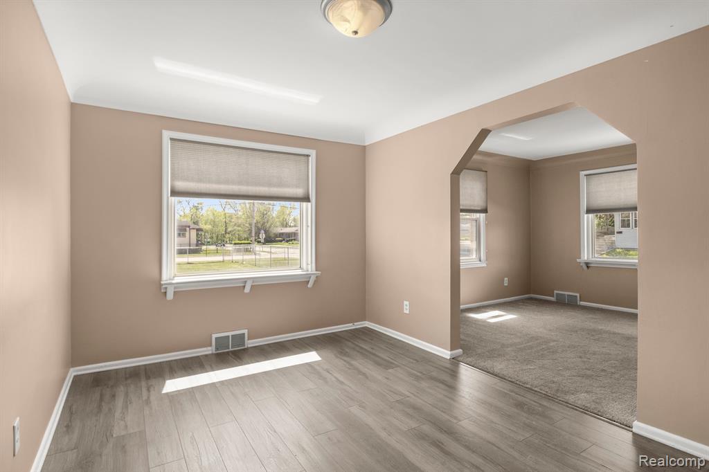 4033 AGNES Avenue, Lincoln Park, MI 48146 — Photo 11