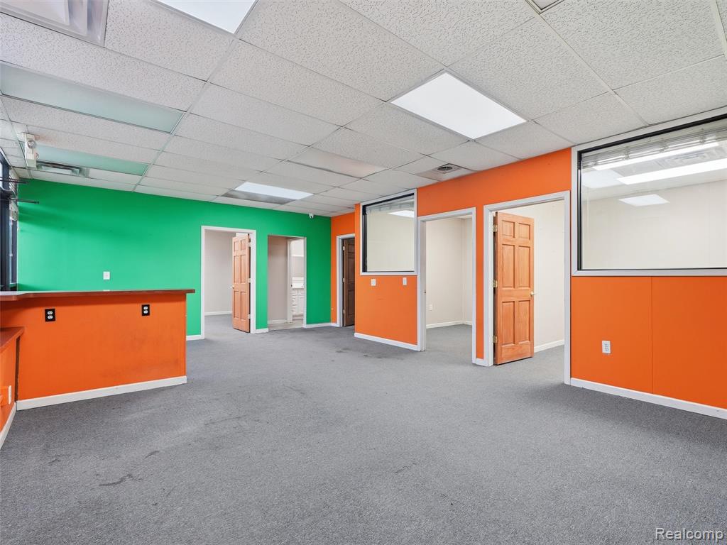 832 W 11 Mile Road, Madison Heights, MI 48071 — Photo 18
