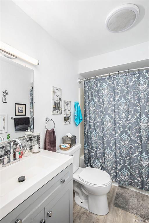 515 Leland Street, Flint, MI 48507 — Photo 13
