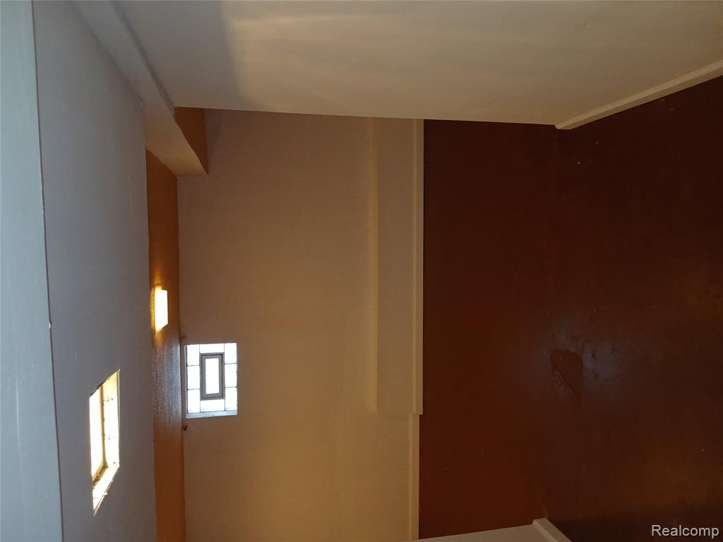 186 Mason Avenue, Norton Shores, MI 49441 — Photo 16