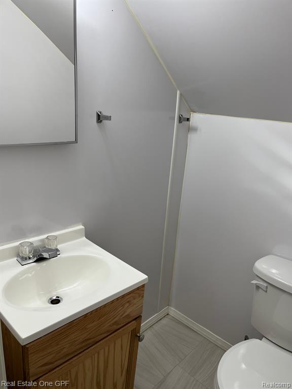 8685 DODGE Avenue, Warren, MI 48089 — Photo 18