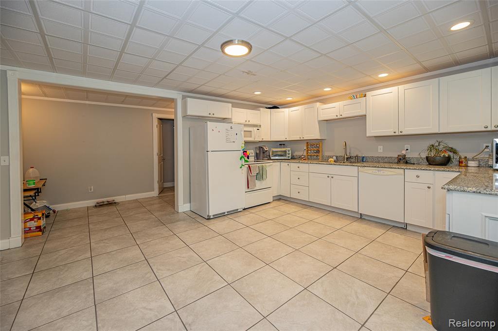 3839 Shamrock Drive, Lapeer, MI 48446 — Photo 67