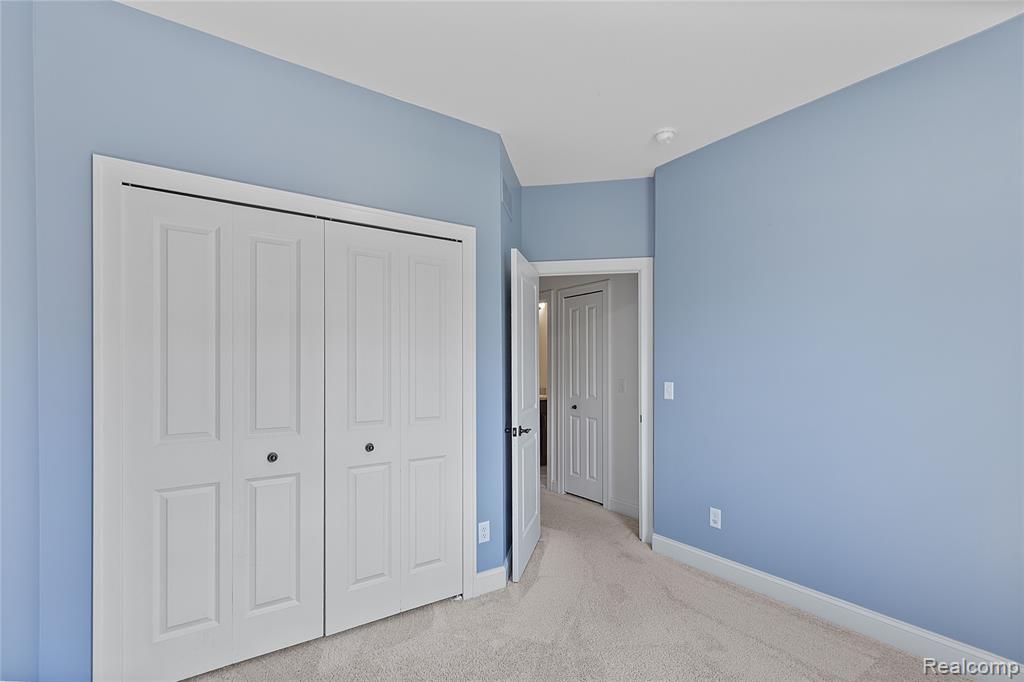 47467 Bayside Circle W, Chesterfield, MI 48047 — Photo 20